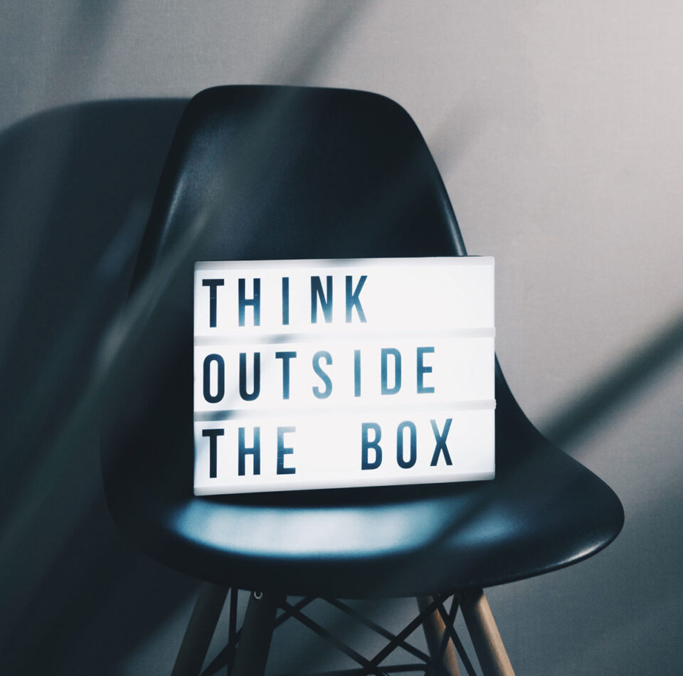 El pensamiento lateral o creativo.