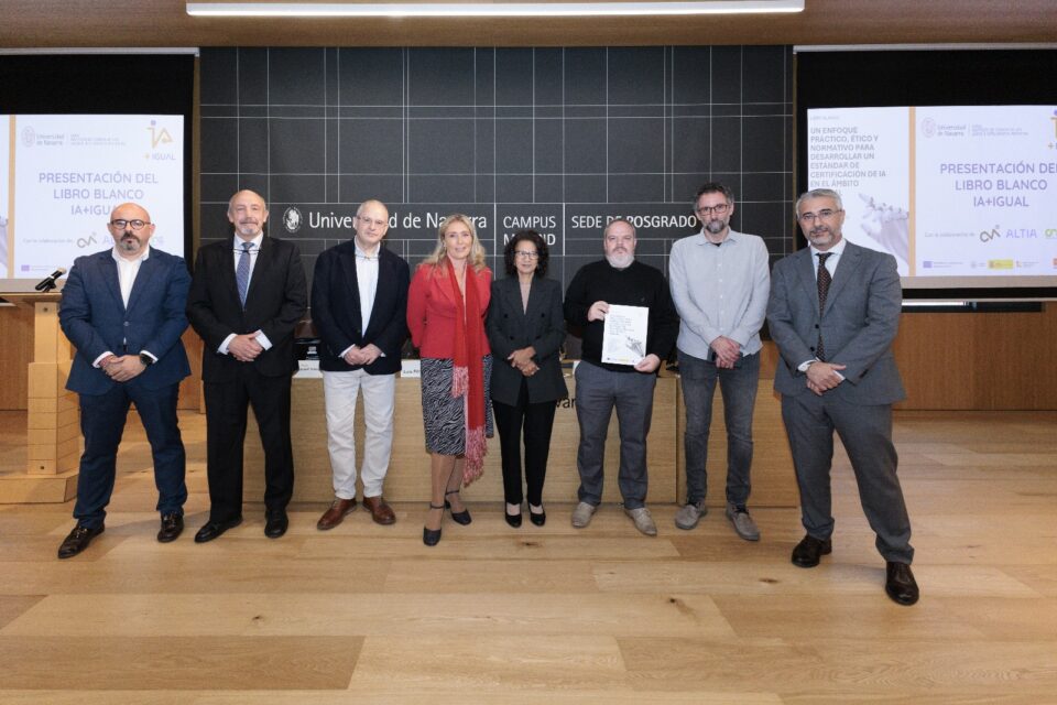 Presentación LIbro Blanco IA+Igual y UNAV: Modelo de certificación de IA ética laboral